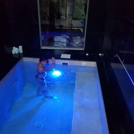 La Casa Con Piscina Riscaldata Interna Anna Luxury Garden Διαμέρισμα Πίζα Εξωτερικό φωτογραφία