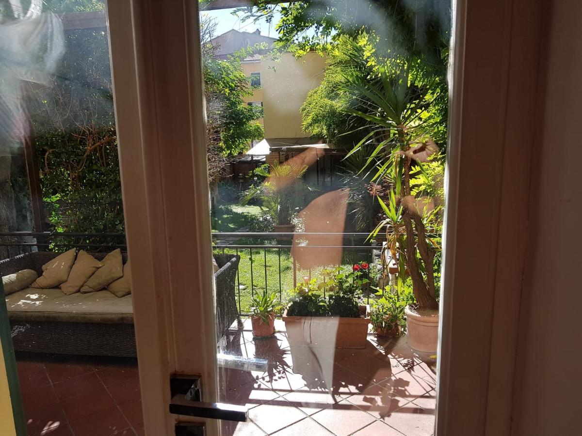 La Casa Con Piscina Riscaldata Interna Anna Luxury Garden Διαμέρισμα Πίζα Εξωτερικό φωτογραφία